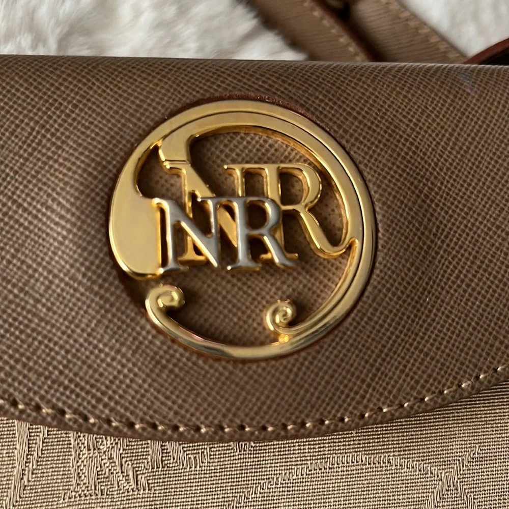 Nina Ricci authentic nr